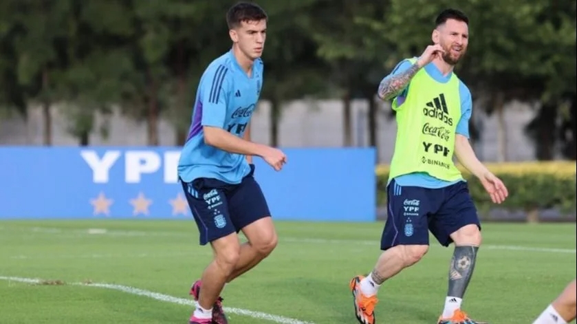 perrone-con-messi-seleccion-argentina-jpg.