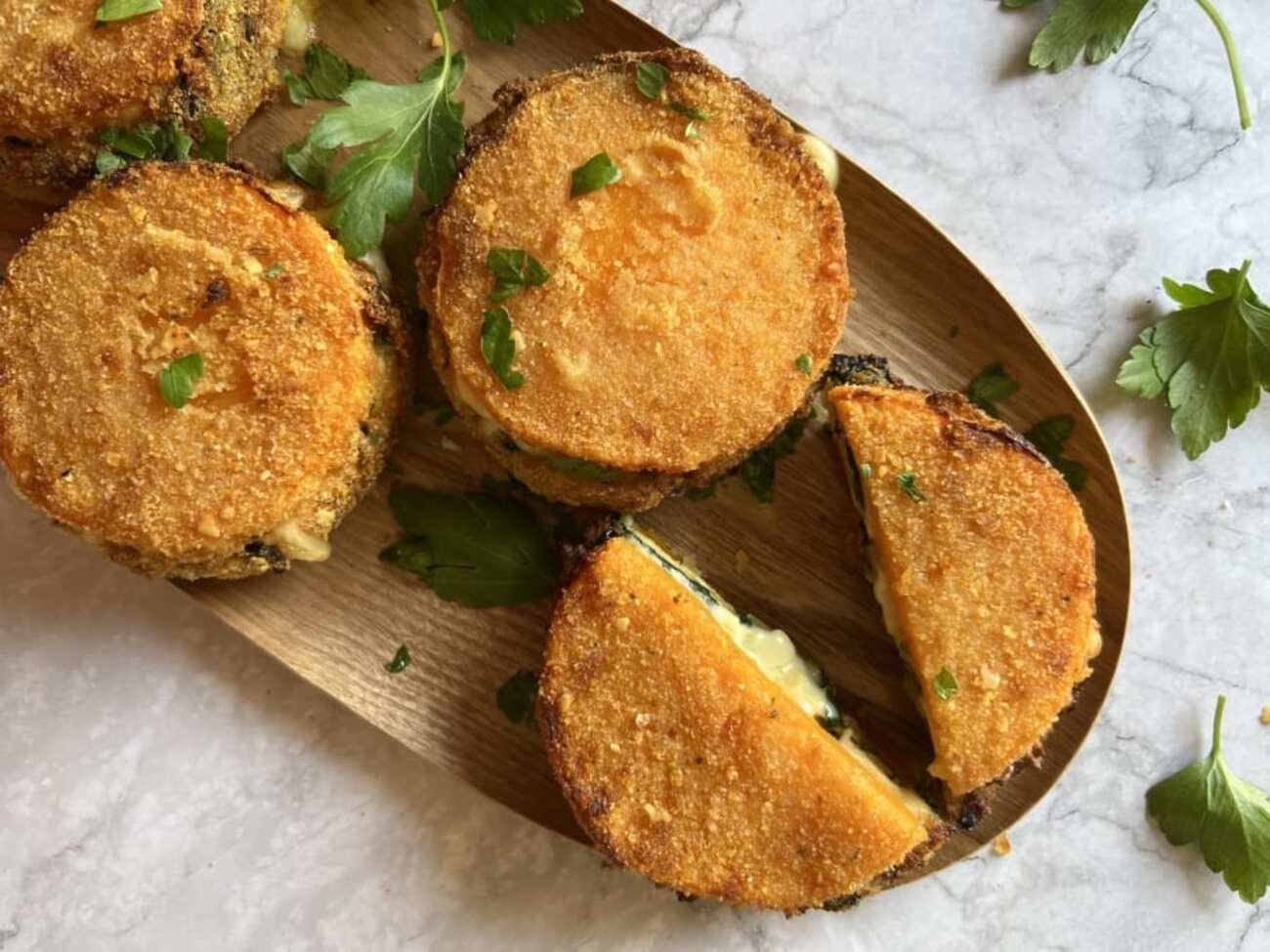 milanesas-de-calabaza-rellenas-de-espinacas_version_1680321630