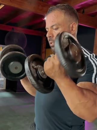 bicep9s99