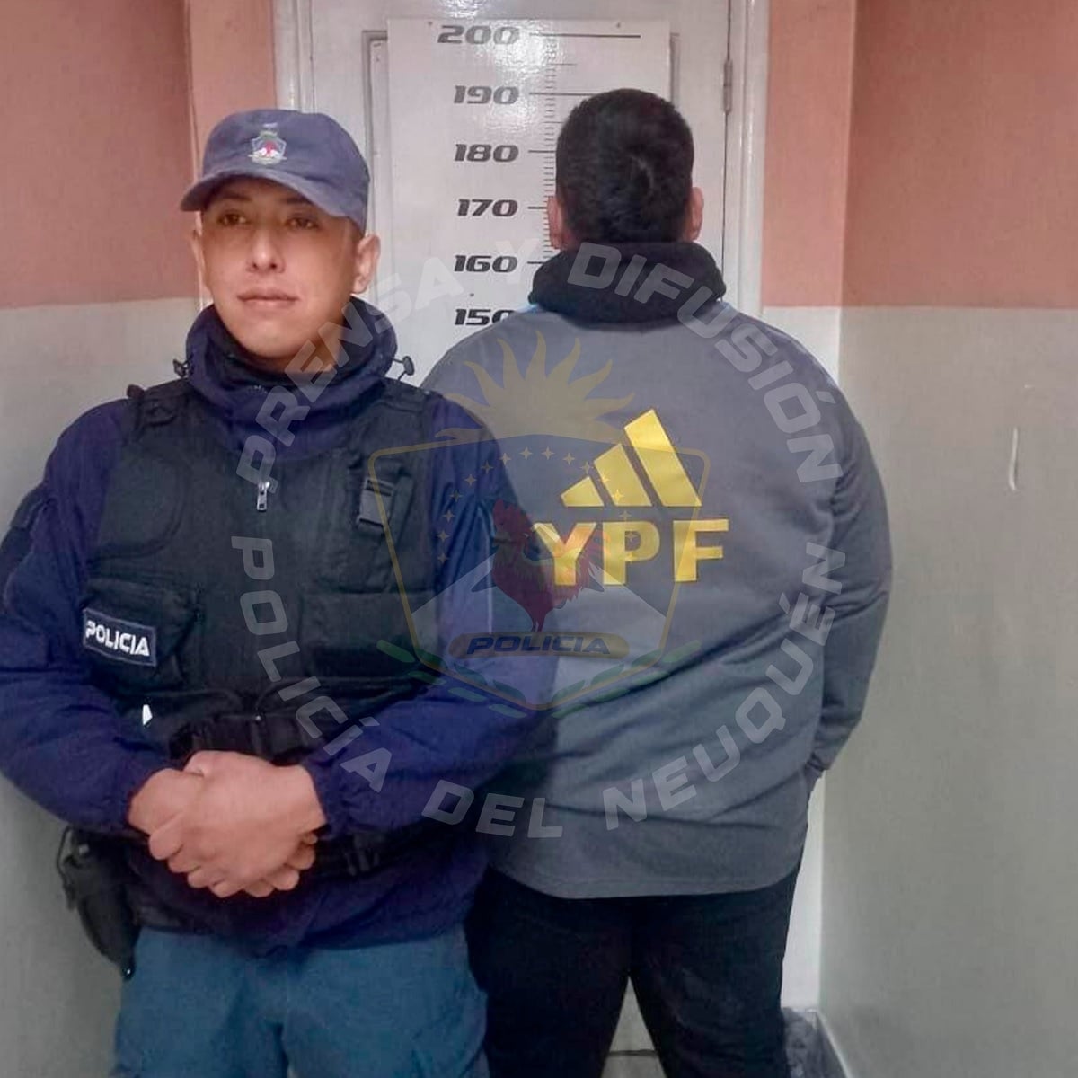 detenido en centenario tres allanamientos