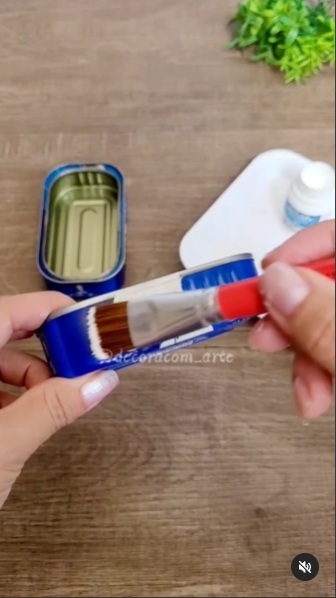 Latas de sardina 4
