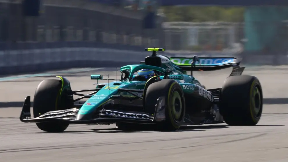 fernando-alonso-en-el-gp-de-miami-2025