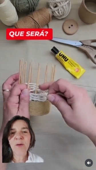 Rollos de cinta adhesiva 6