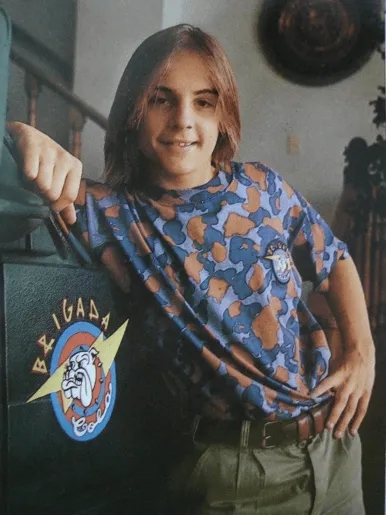 brigada_cola_f.png_410513479