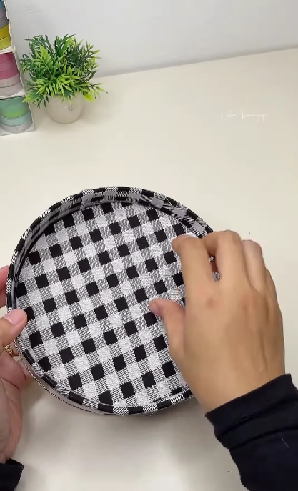 latas de galletitas 2