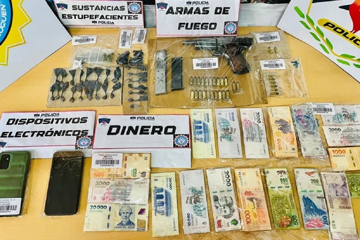 allanamiento microtrafico barrio Aeroparte cutral co