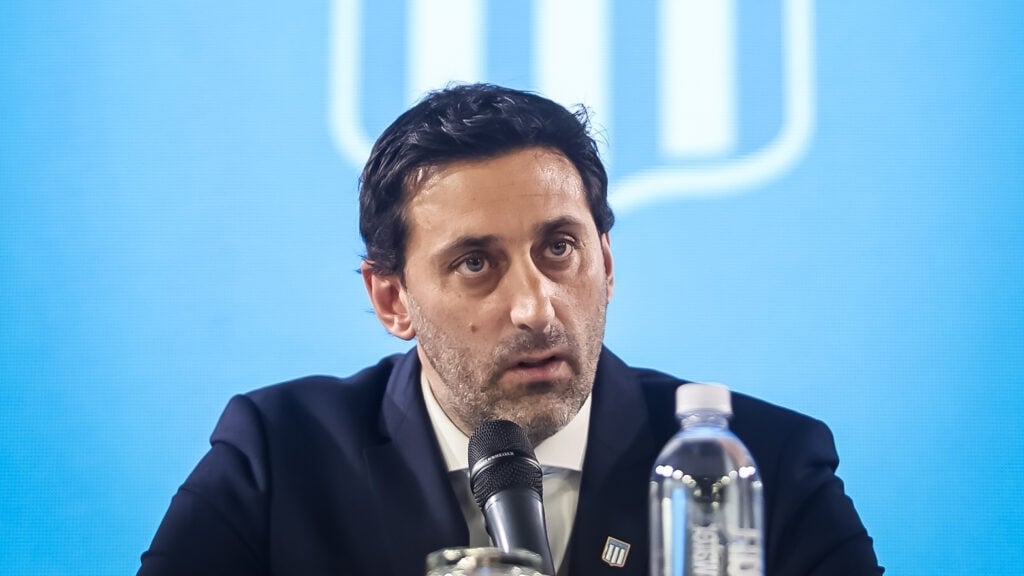 Diego-Alberto-Milito-e1744206899