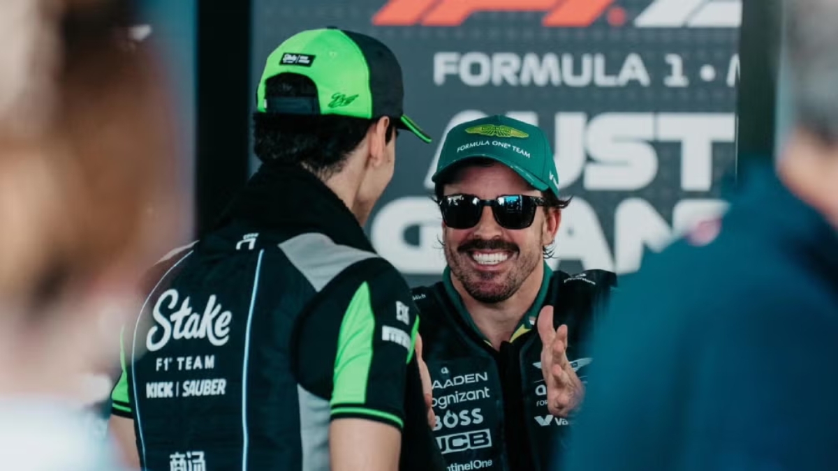 el-gran-gesto-de-fernando-alonso-con-gabriel-bortoleto-que-sumo-puntos-por-primera-vez-en-formula-1