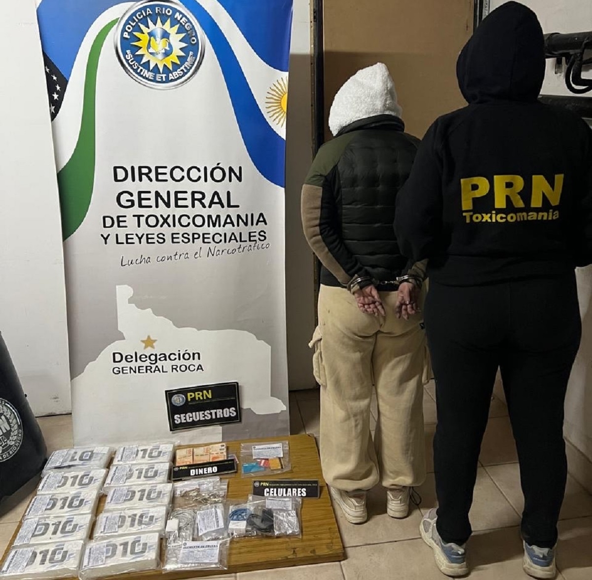 10 kilos de coca en roca