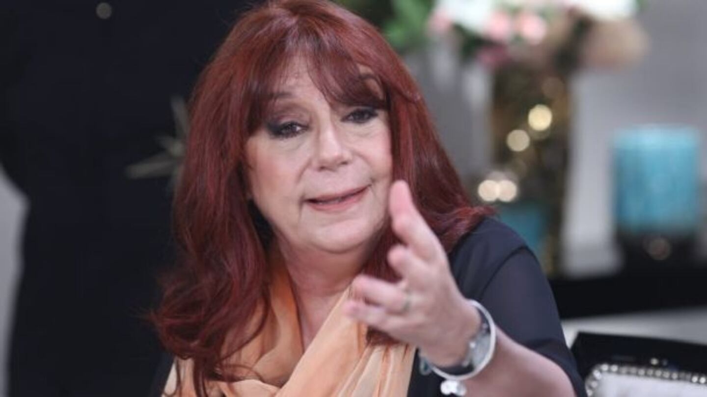 ludovica-squirru-es-una-astrologa-escritora-poeta-y-actriz-argentina-que-investiga-la-conexion-de-los-astros-y-los-seres-humanos-desde-hace-40-anos-junto-con-horagel-que-murio-el-ano-pasado-fueron-pioneros-en-e (1)