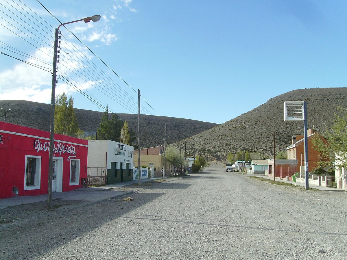 Rio_Mayo_-_panoramio_(1)