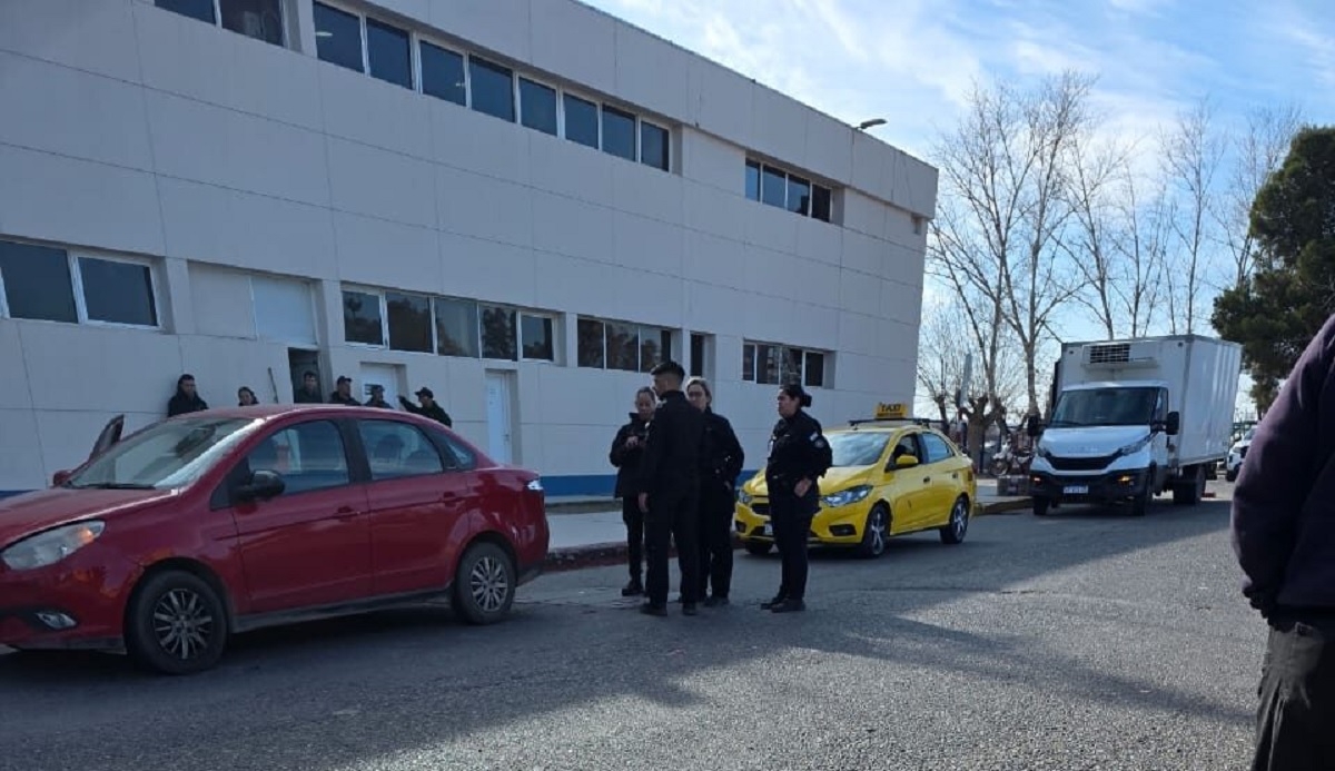 pelea taxista uber aeropuerto