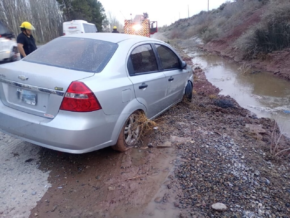 aveo en el desagüe 1