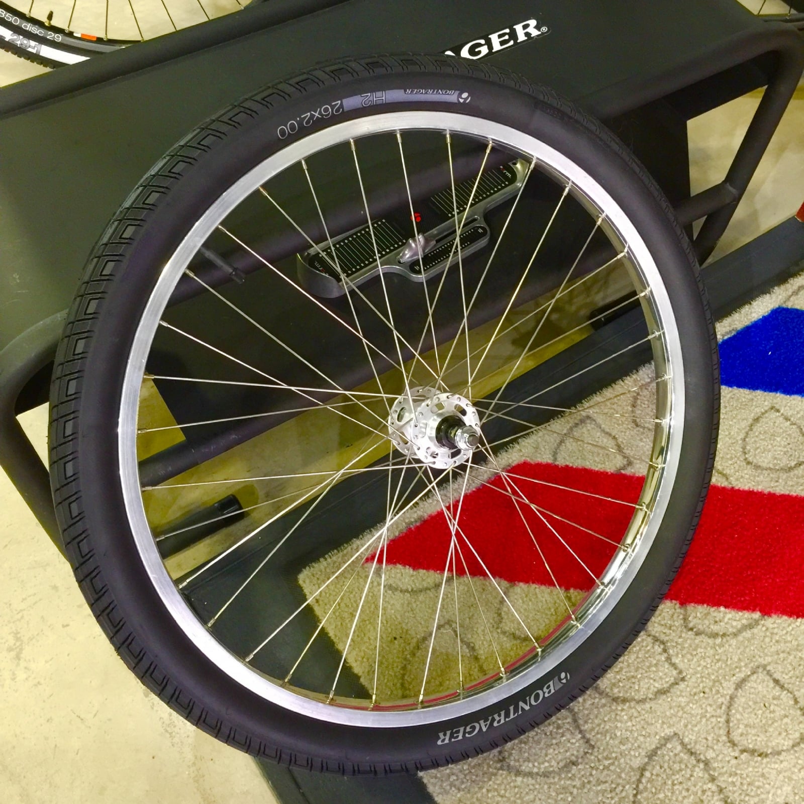 A_bicycle_wheel
