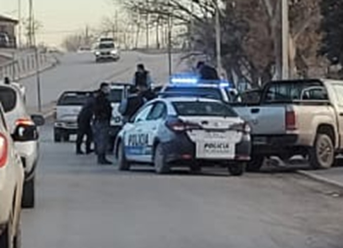 operativo policial centenario