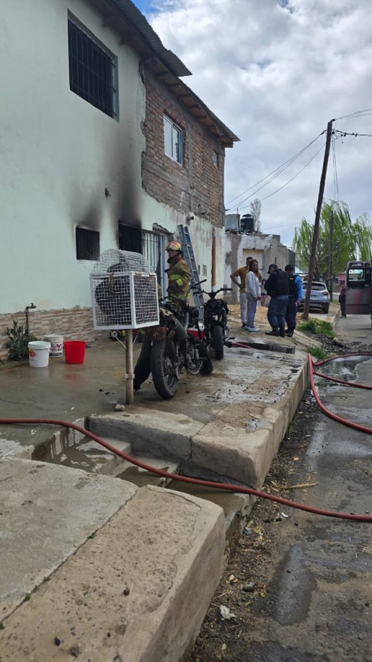 incendio plaza huincul