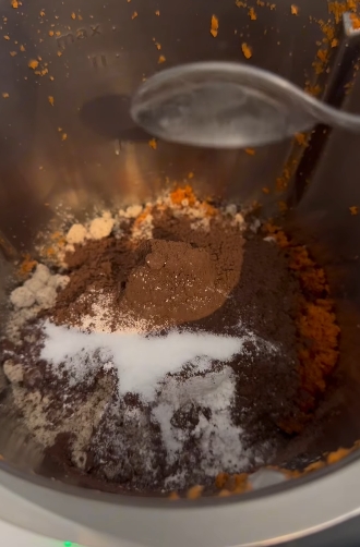 bizcocho de chocolate y zanahoria2