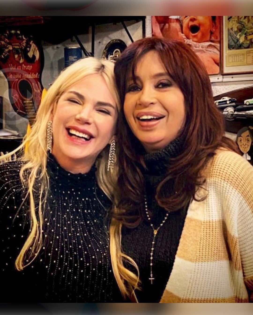 Acá visitando a Cristina, donde tuve el máximo honor y placer y por sobre todo, máximo agradecim (2)
