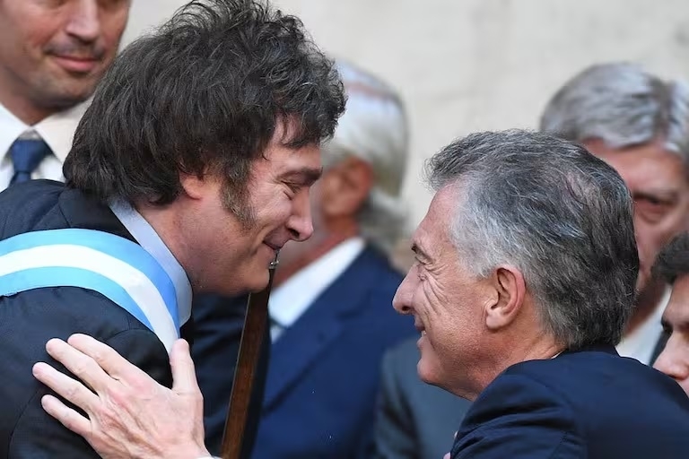 Macri y Milei