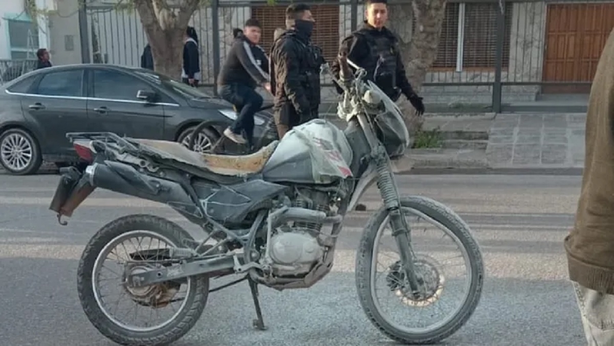 moto honda quemada 1