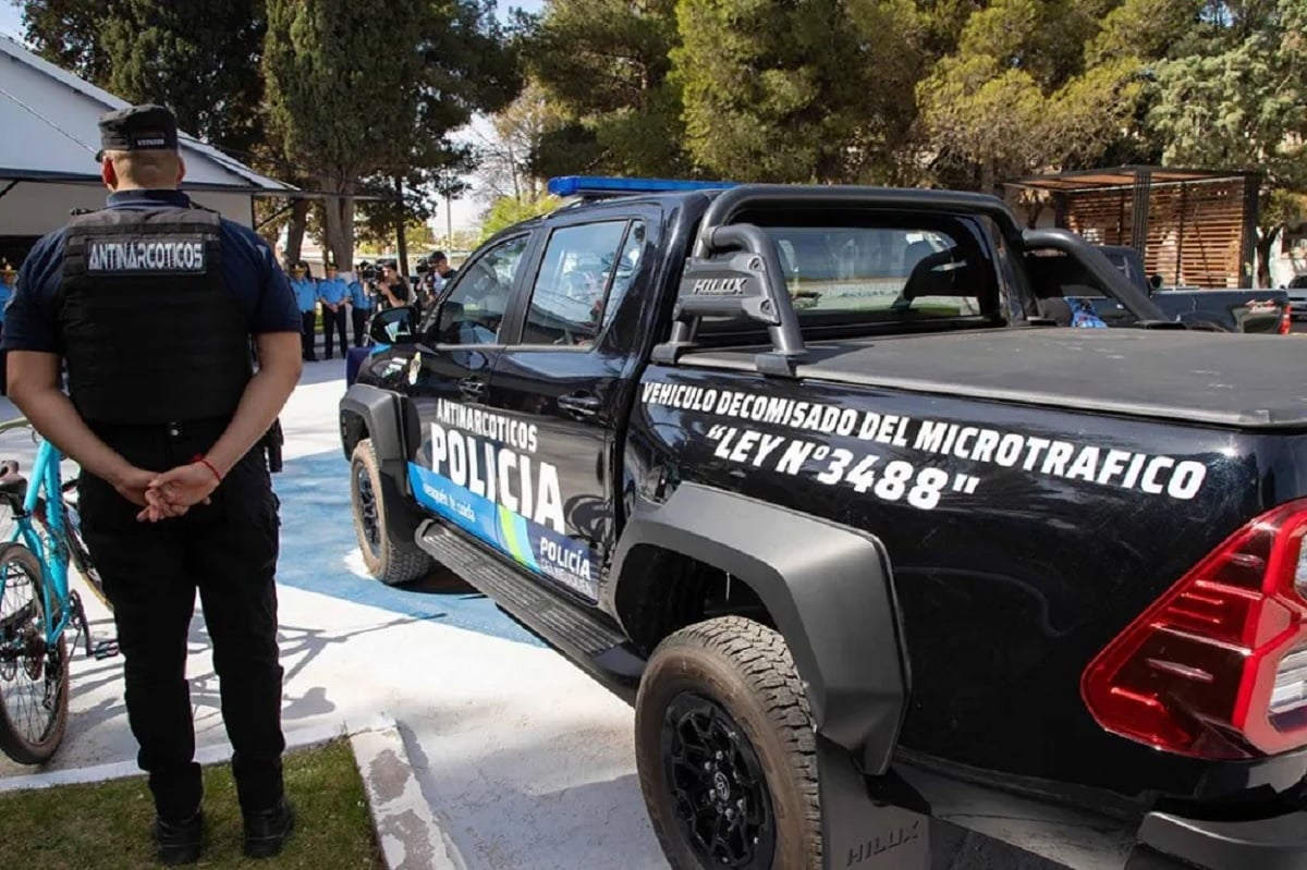 narcomenudeo camioneta decomisada