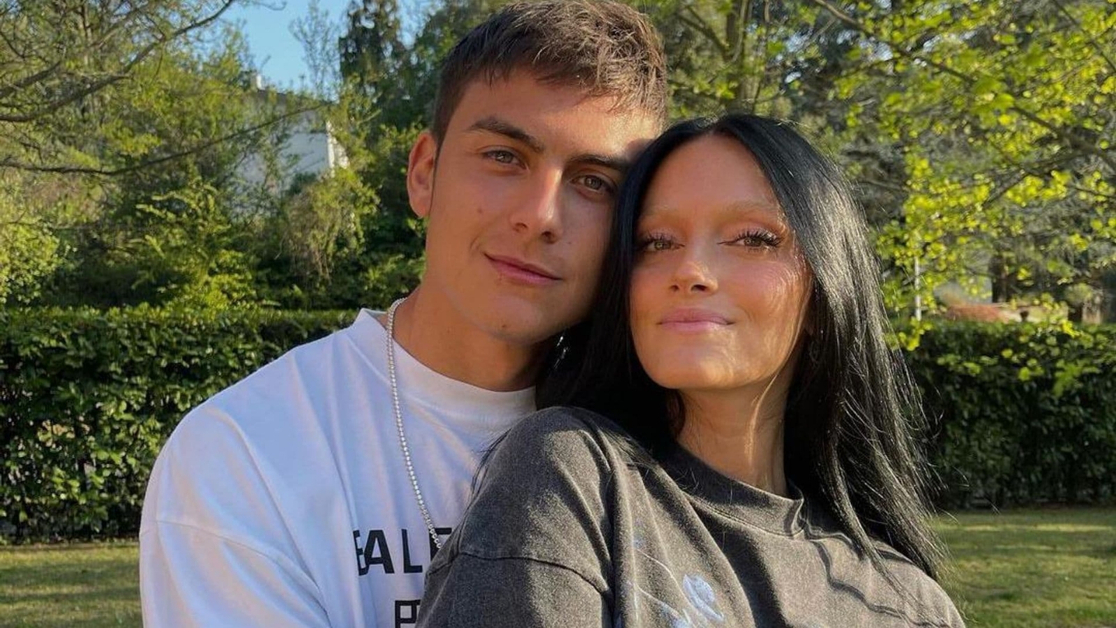 b393e63d7cdc-paulo-dybala-y-oriana-sabatini