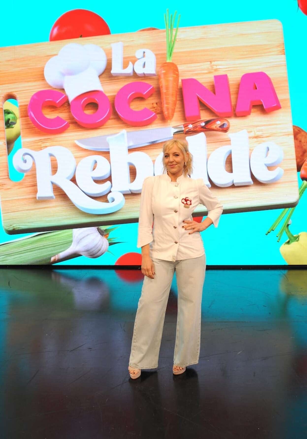 jimena-monteverde-conduce-la-cocina-rebelde-foto-eltrece-KFNTH6NVIZHSZLC4QTZ4OIDLEQ (1)