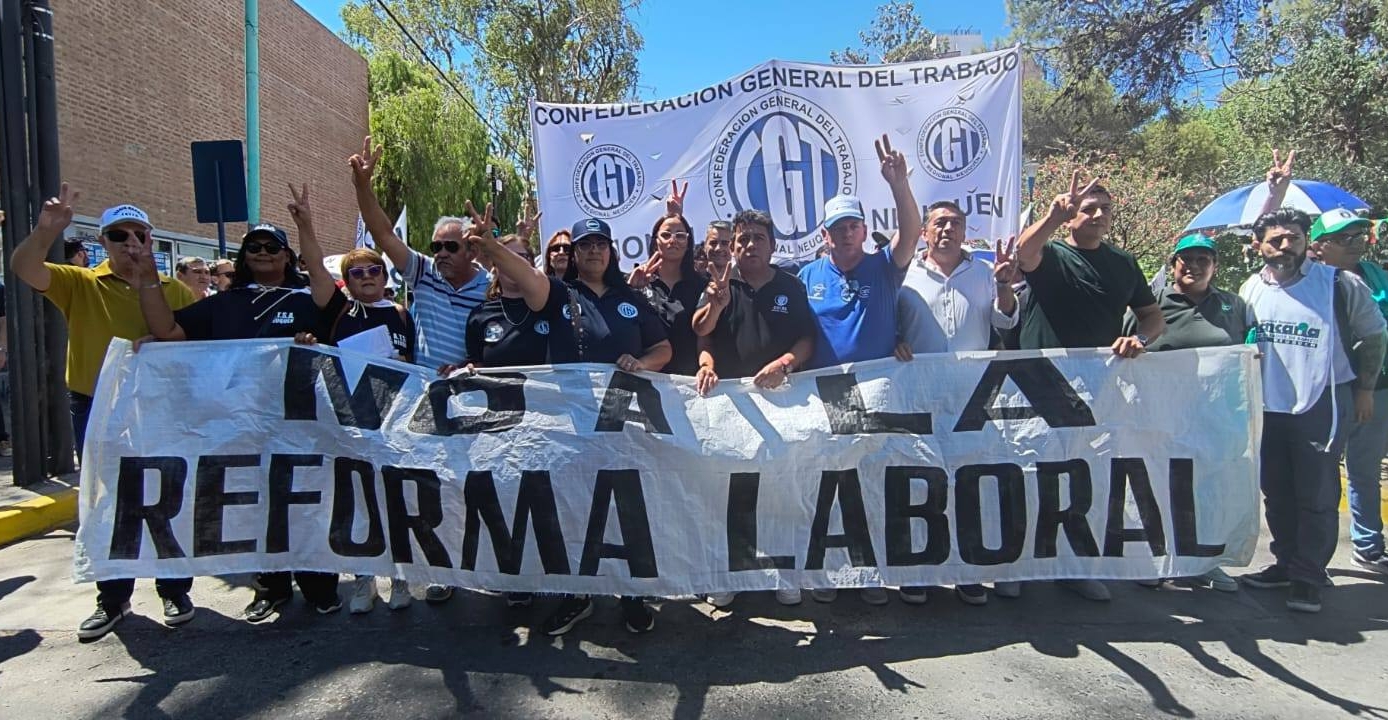 Marcha de la CGT contra la reforma laboral. Fuente_ (Facebook)