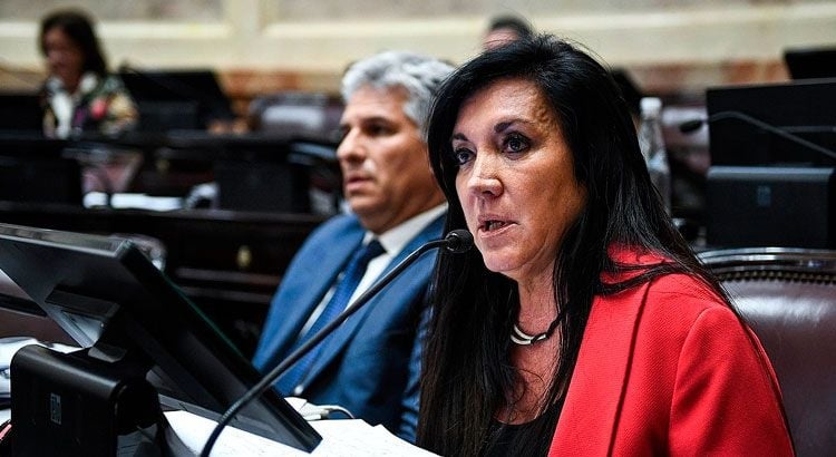 laura-rodriguez-machado-2061387