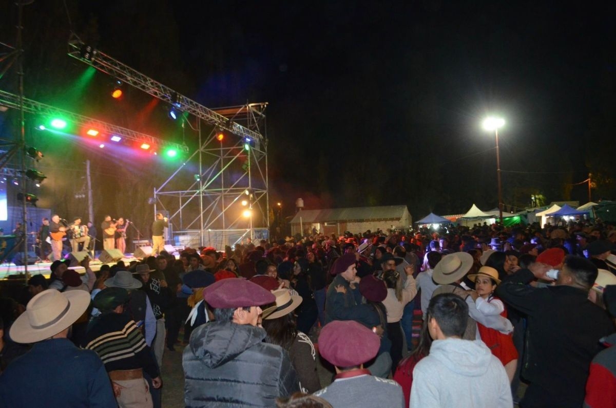 Tricao Malal