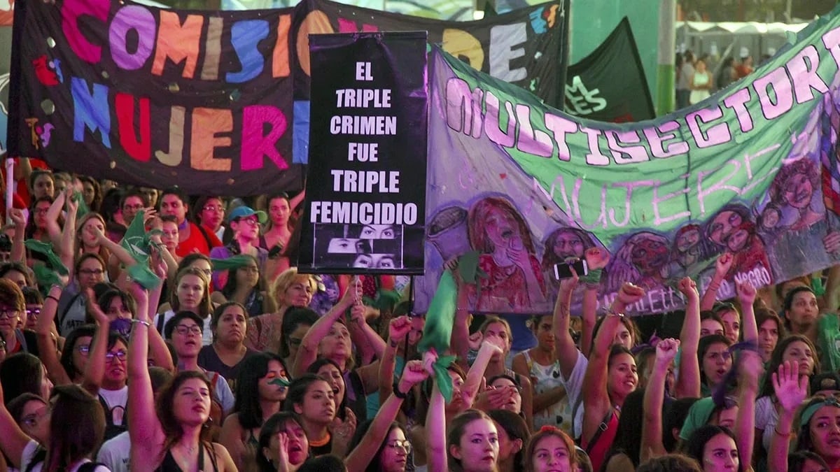 PARO MUJER
